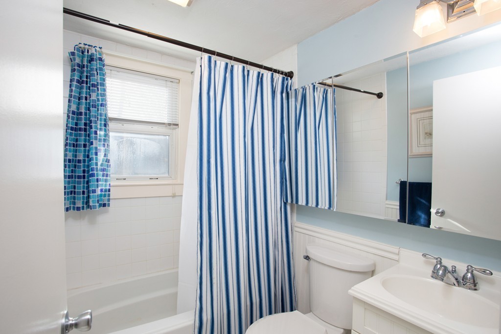 39 Manomet Point Road Plymouth, MA 02360 - Photo 10 of 12 Gallery Image 10