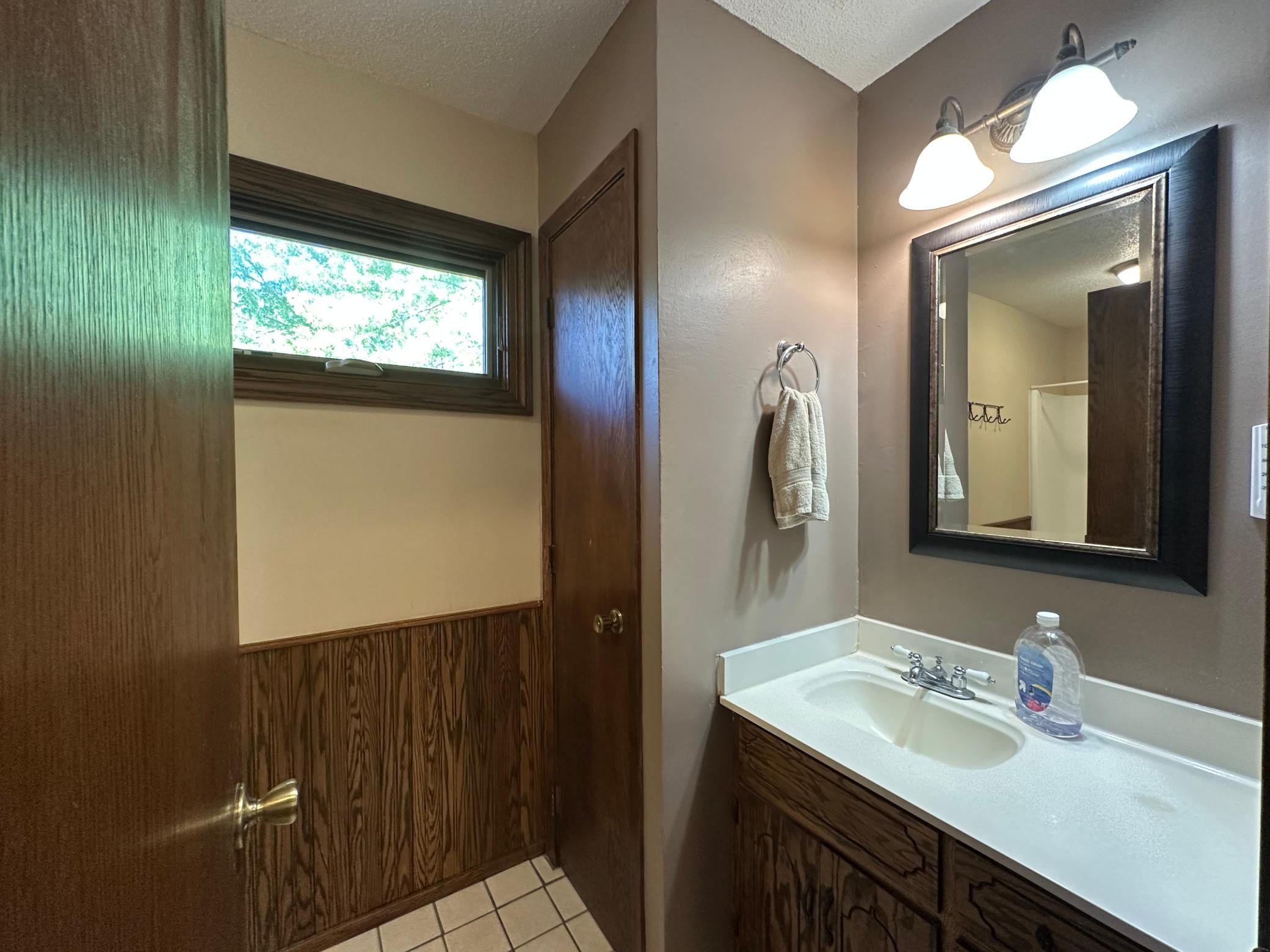 15957 Northwest Koronis Road Paynesville, MN 56362 - Photo 13 of 23 Gallery Image 13