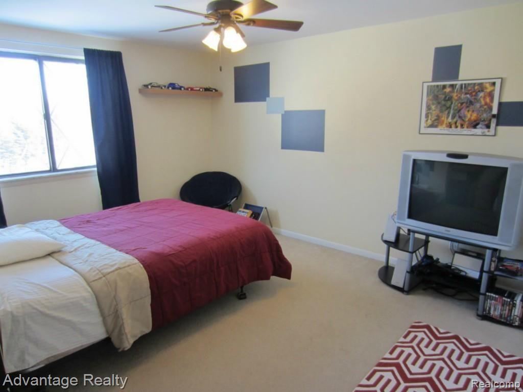 8220 McKinley Road Algonac, MI 48001 - Photo 30 of 40 bedroom 2.jpg
