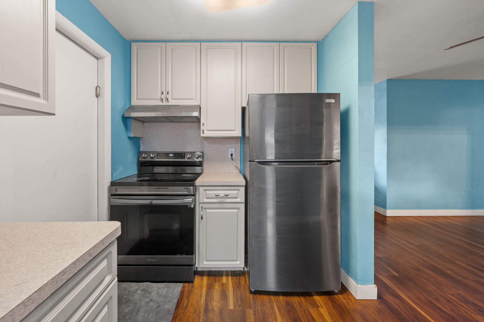 1635 West 32nd Street Riviera Beach, FL 33404 - Photo 9 of 21 9-web-or-mls-DSC07227