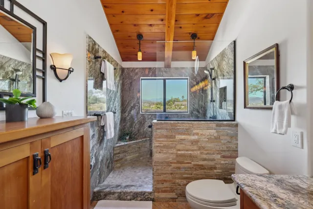 $1,199,000 | 974 Via Hillview, Fallbrook, CA 92028