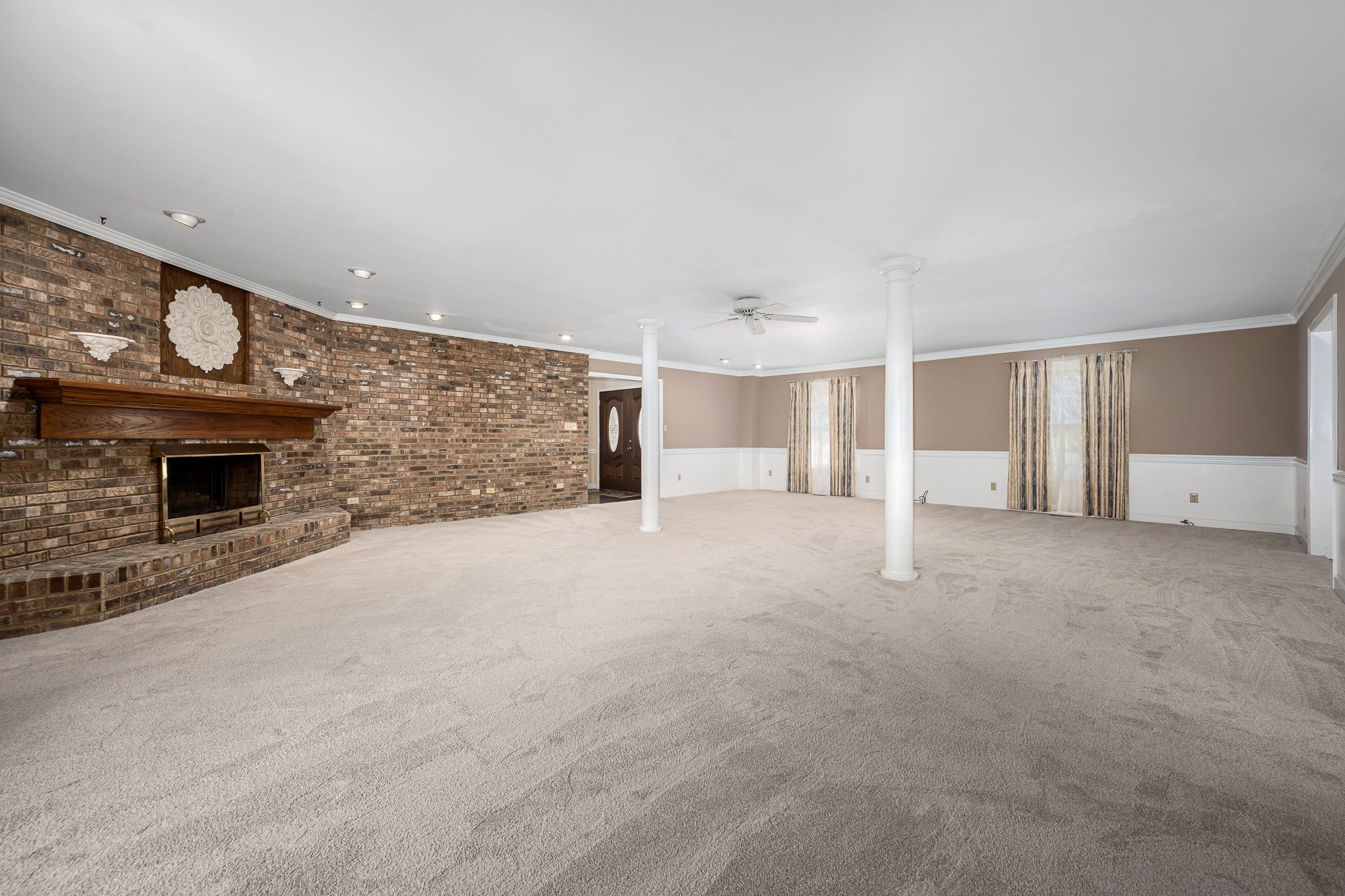 140 Motlow Road Tullahoma, TN 37388 - Photo 23 of 69 a view of empty room with fireplace