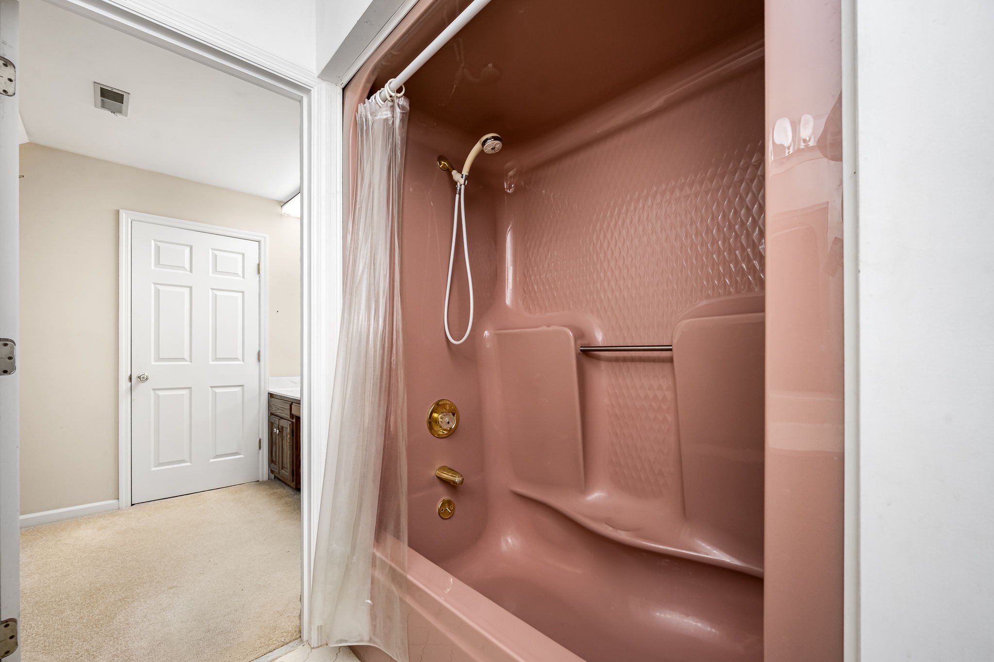 140 Motlow Road Tullahoma, TN 37388 - Photo 55 of 69 a view of bathroom with a shower and a sink