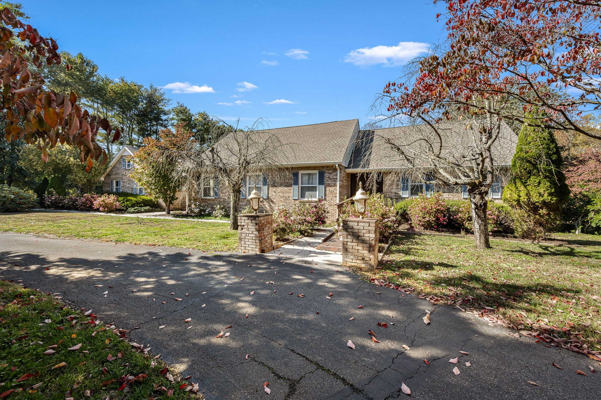 140 Motlow Road Tullahoma, TN 37388 - Photo 9 of 69 a view of a house with a yard