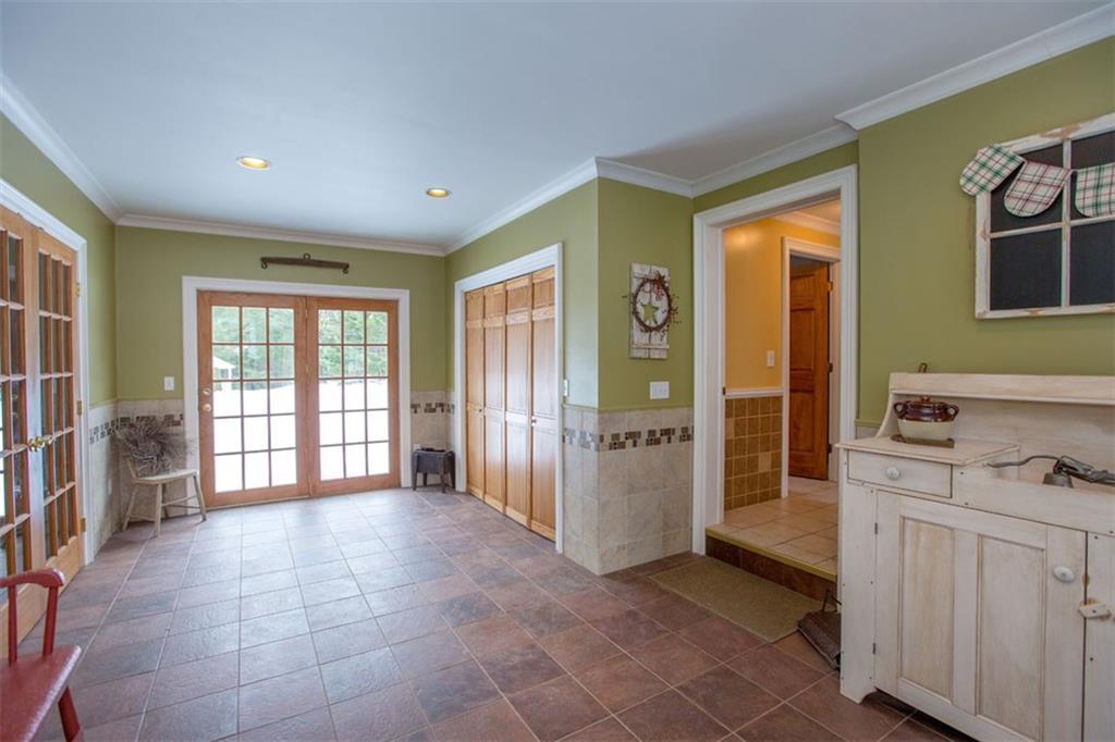 9 Thompson Way Standish, ME 04084 - Photo 4 of 35 Photo