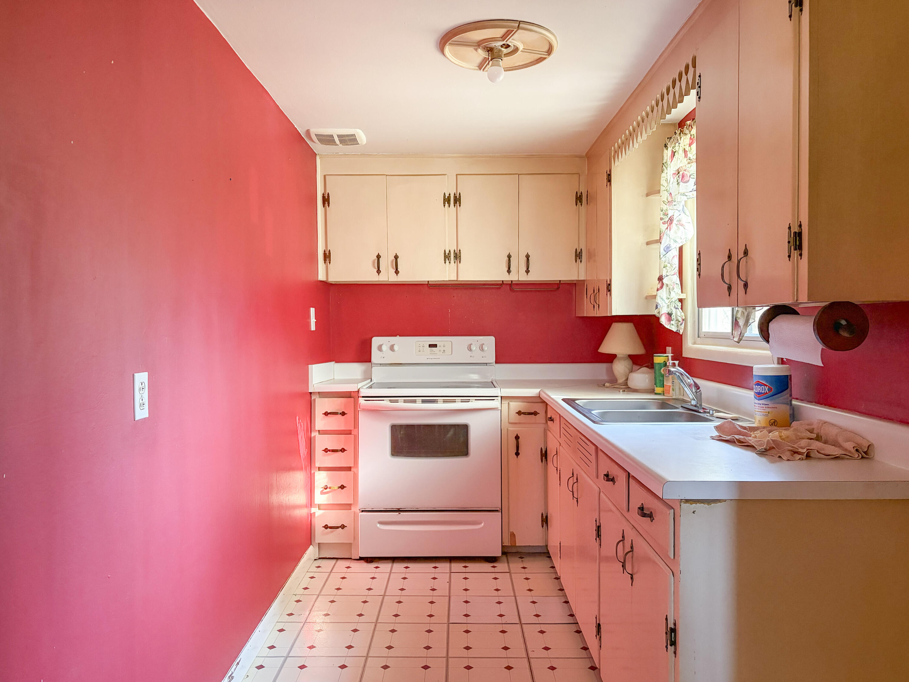 377 Pine Hill Road McDonald, TN 37353 - Photo 4 of 15 IMG_4369