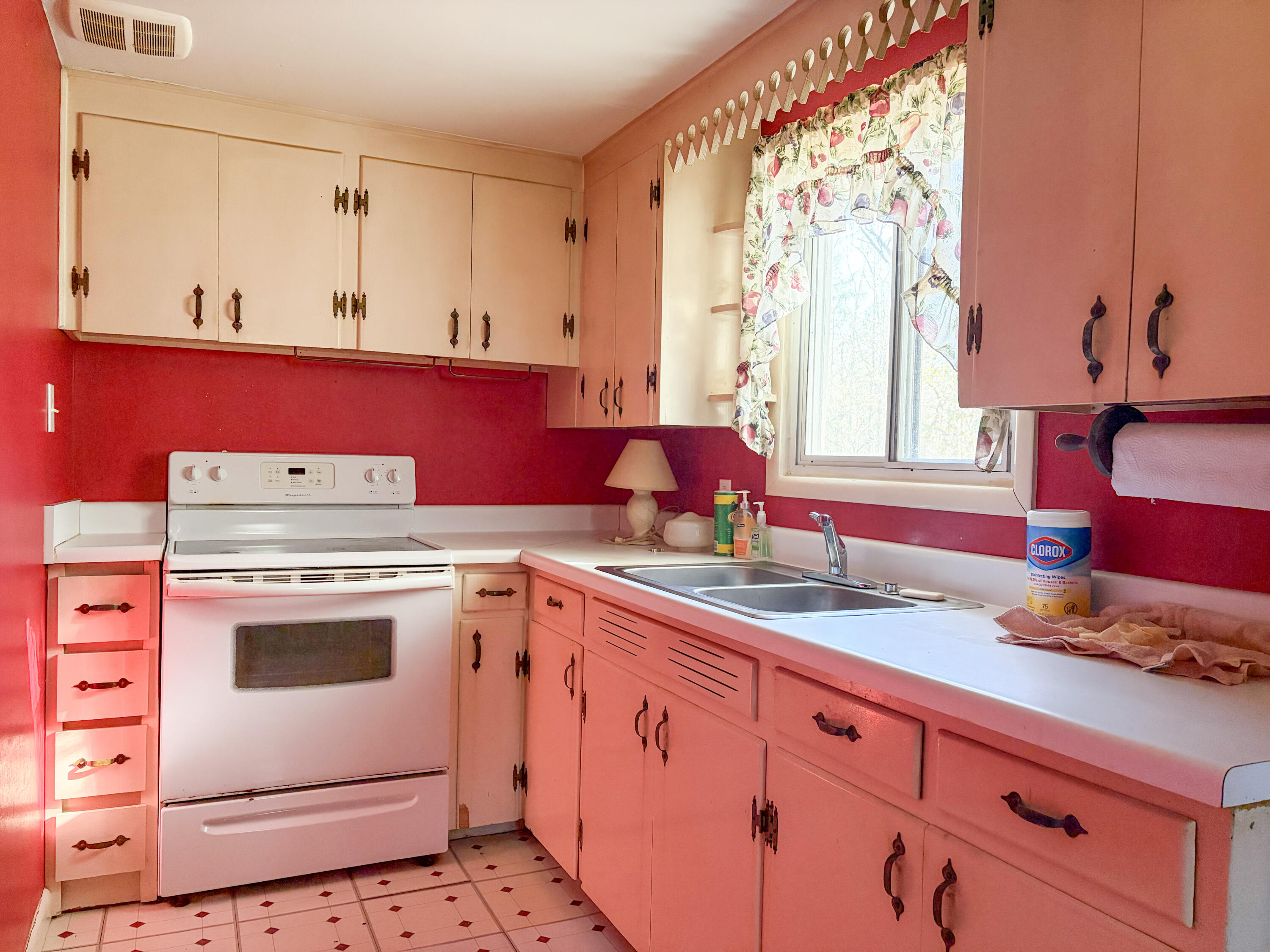 377 Pine Hill Road McDonald, TN 37353 - Photo 5 of 15 IMG_4370