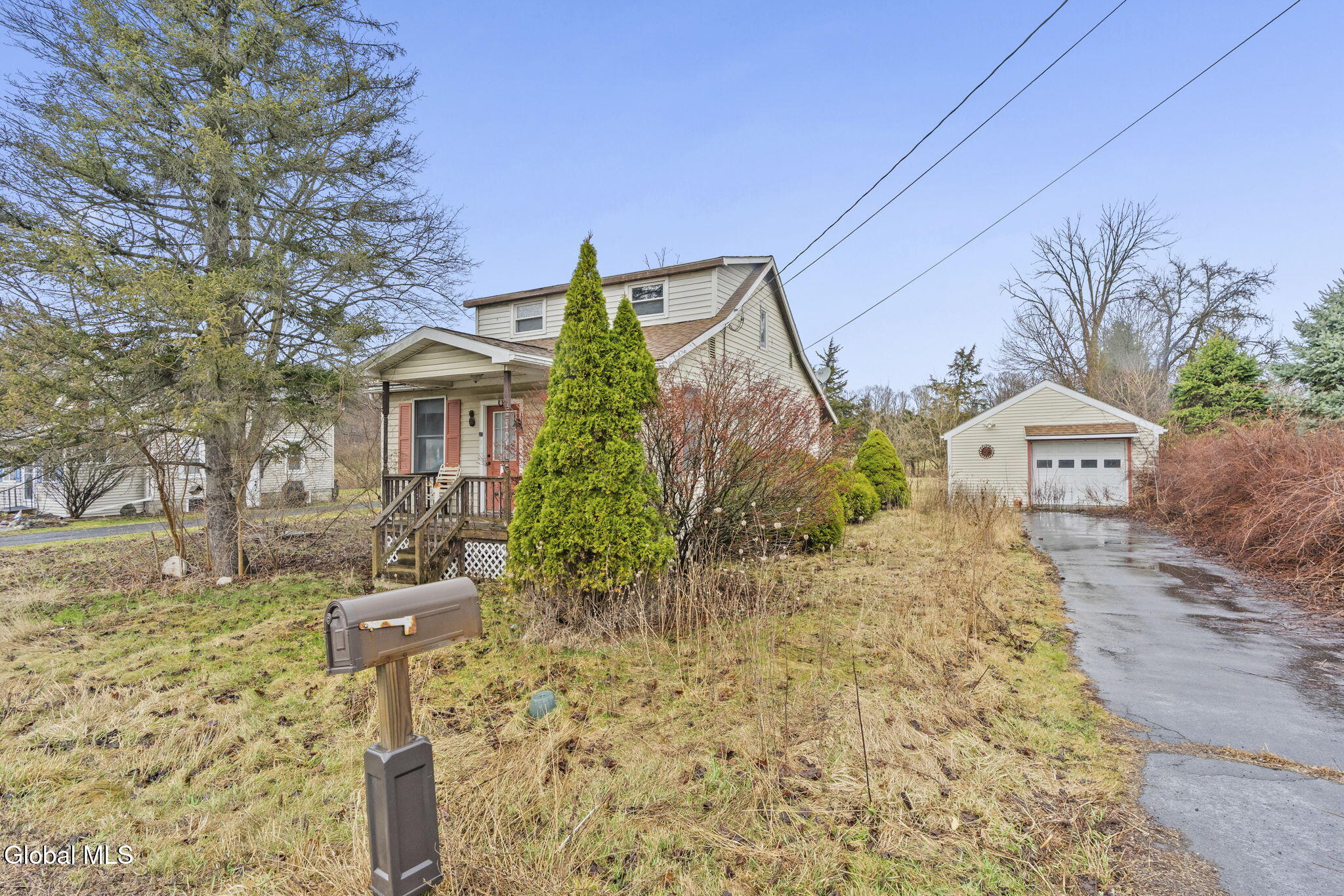 1-web-or-mls-691-bridge-st