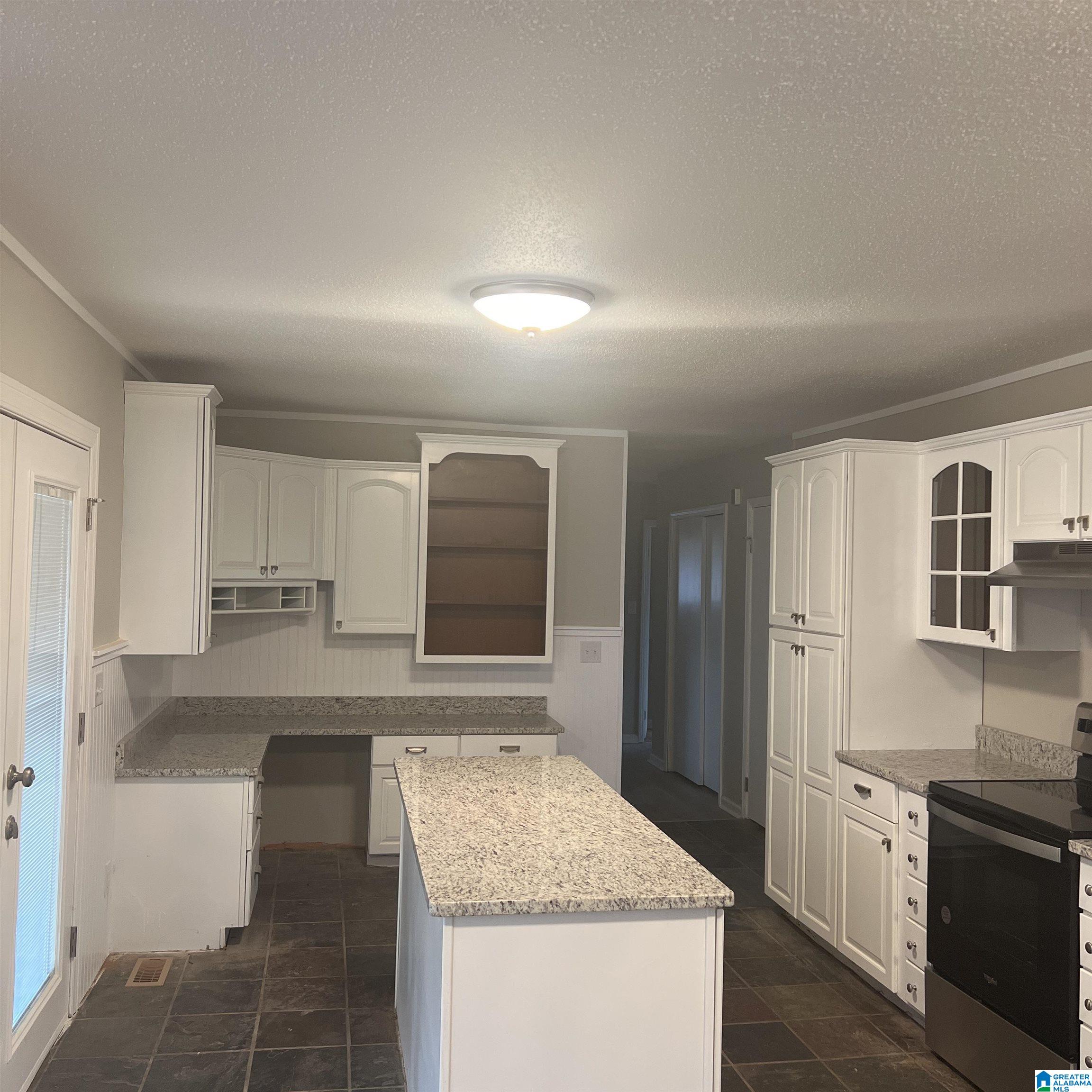2117 Maplecrest Drive Fultondale, AL 35068 - Photo 8 of 18