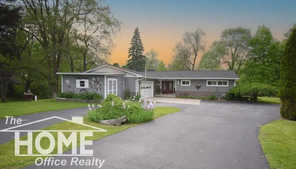 $499,900 | 1910 Lake Court, Owosso, MI 48867