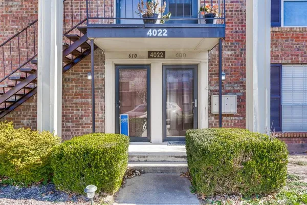 $139,000 | 4022 Ridglea Country Club Drive, Unit 608, Fort Worth, TX 76126