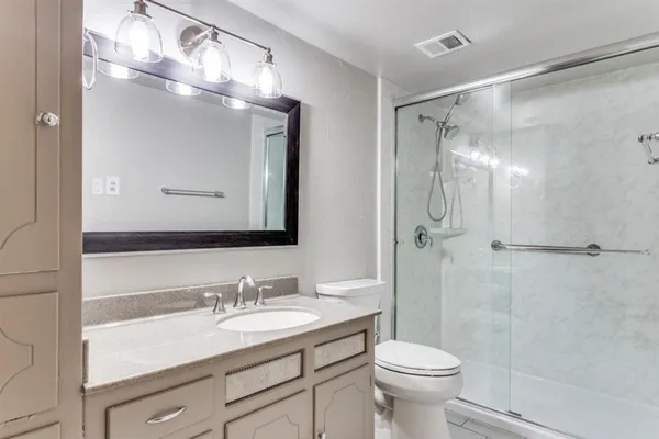 $139,000 | 4022 Ridglea Country Club Drive, Unit 608, Fort Worth, TX 76126