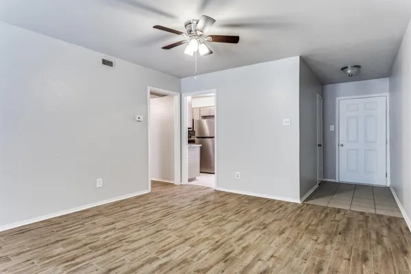 $139,000 | 4022 Ridglea Country Club Drive, Unit 608, Fort Worth, TX 76126