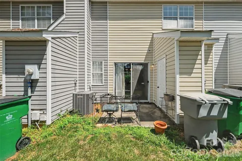 $189,000 | 9132 Charminster Court, Charlotte, NC 28269
