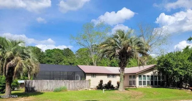 $271,000 | 2491 North Pine Street, Westville, FL 32464