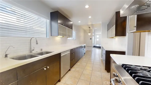 $11,250 | 509 North Dianthus Street, Manhattan Beach, CA 90266