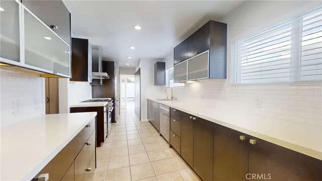 $11,250 | 509 North Dianthus Street, Manhattan Beach, CA 90266