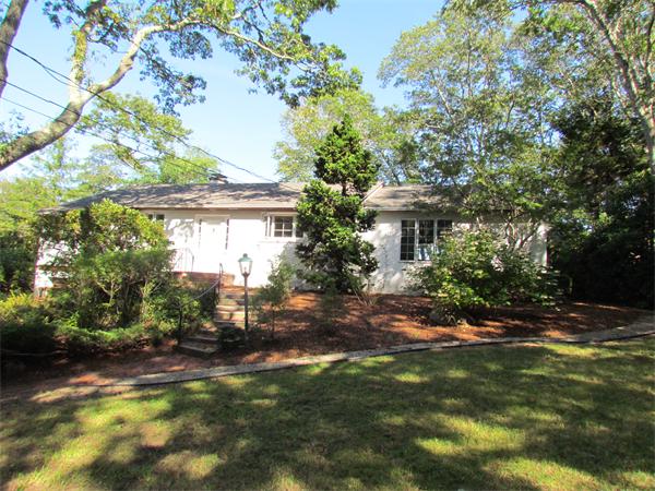 84 Ransom Road Falmouth, MA 02540 - Photo 3 of 9 Gallery Image 3