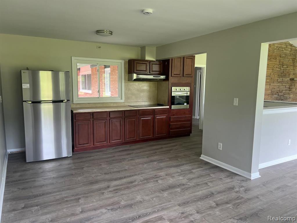 12000 Inkster Road Romulus, MI 48174 - Photo 2 of 22
