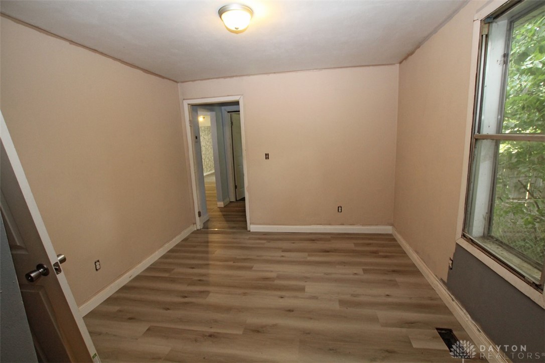 3705 Clearview Road Dayton, OH 45439 - Photo 15 of 22