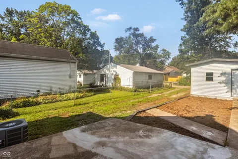 $235,000 | 618 North Gladstone Avenue, Indianapolis, IN 46201
