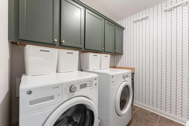 $699,900 | 520 Prairie Way South, Bayport, MN 55003