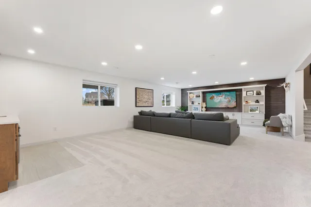 $699,900 | 520 Prairie Way South, Bayport, MN 55003