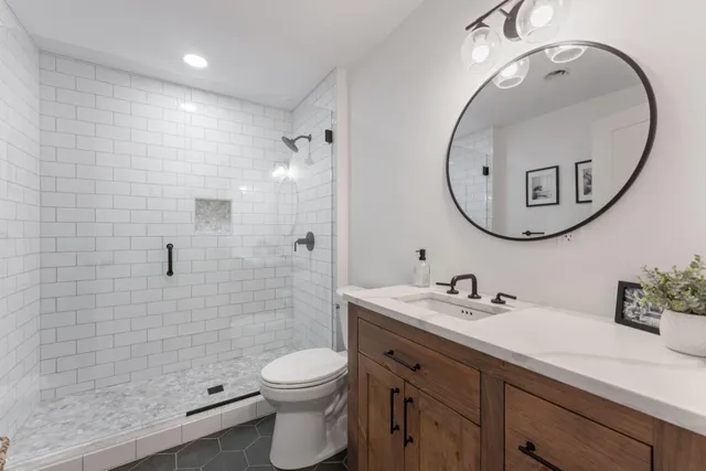 $699,900 | 520 Prairie Way South, Bayport, MN 55003