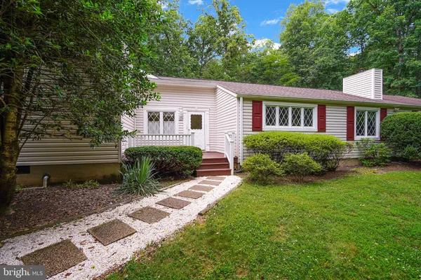 $689,900 | 6067 Pilgrims Rest Road, Broad Run, VA 20137