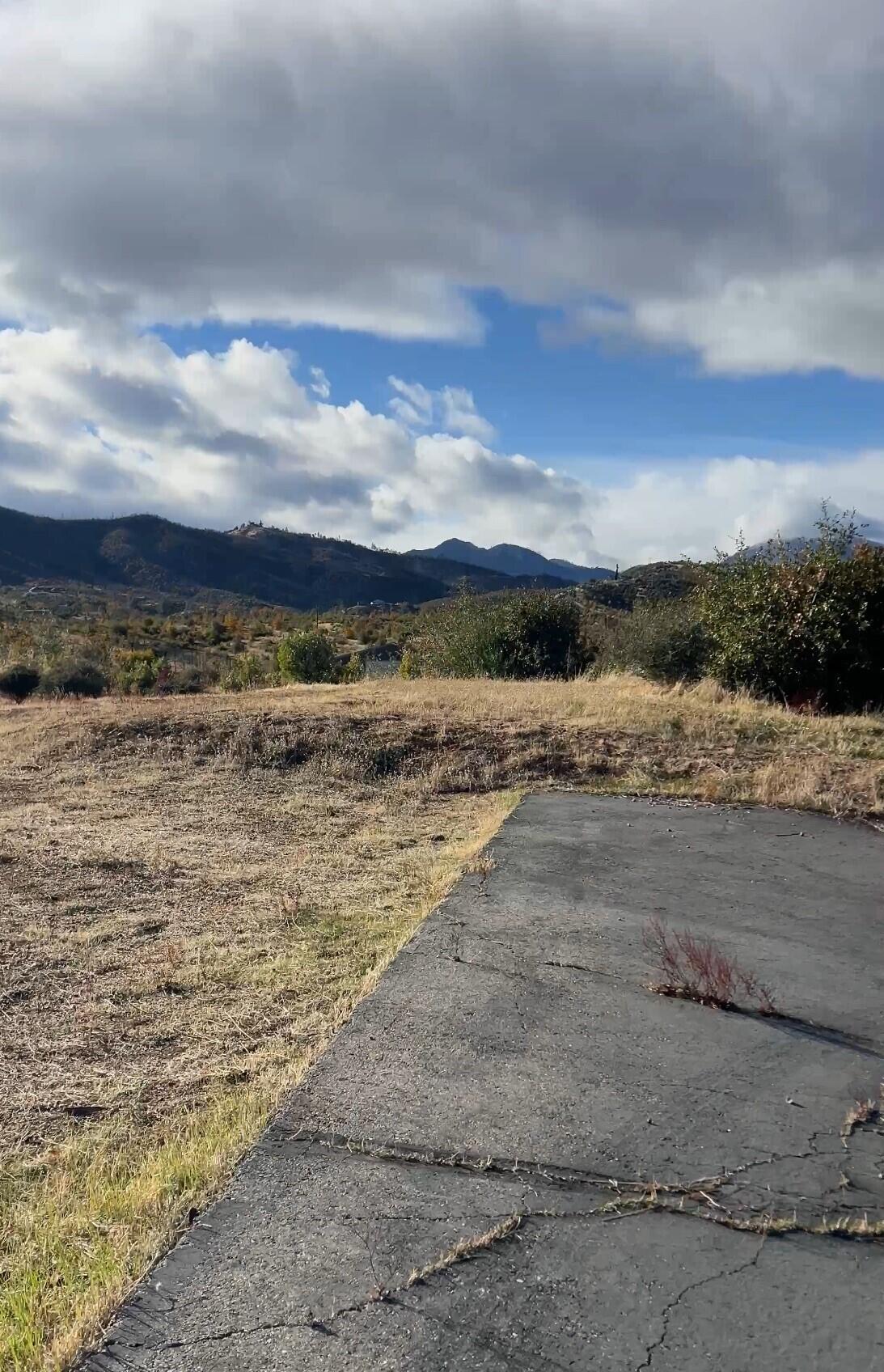 9983 Tilton Mine Road Redding, CA 96001 - Photo 2 of 3 2