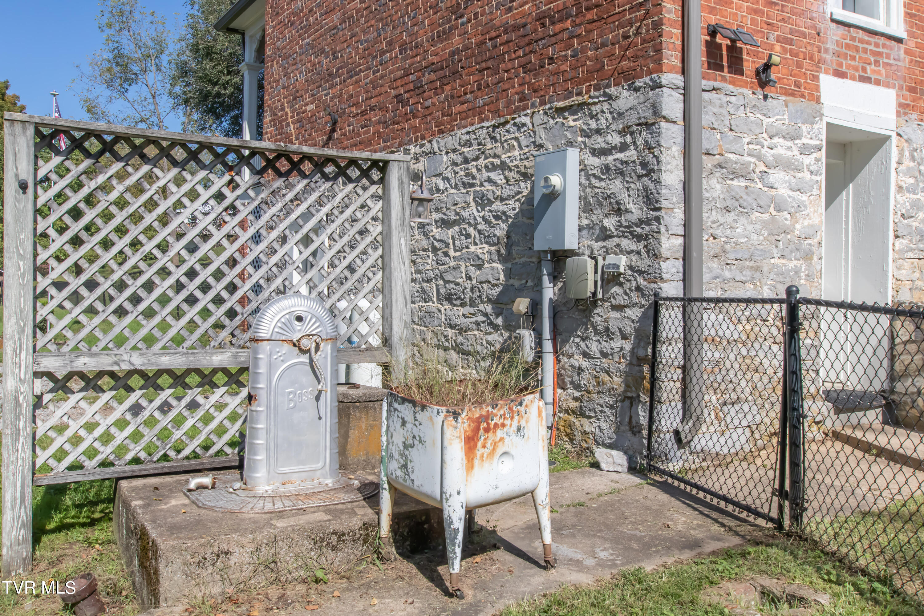 410 Southwest Stone Mill Road Southwest Abingdon, VA 24210 - Photo 51 of 69 Stone Mill-25