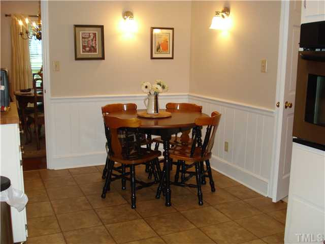 8916 Hunting Trail Raleigh, NC 27613 - Photo 8 of 21 Kitchen