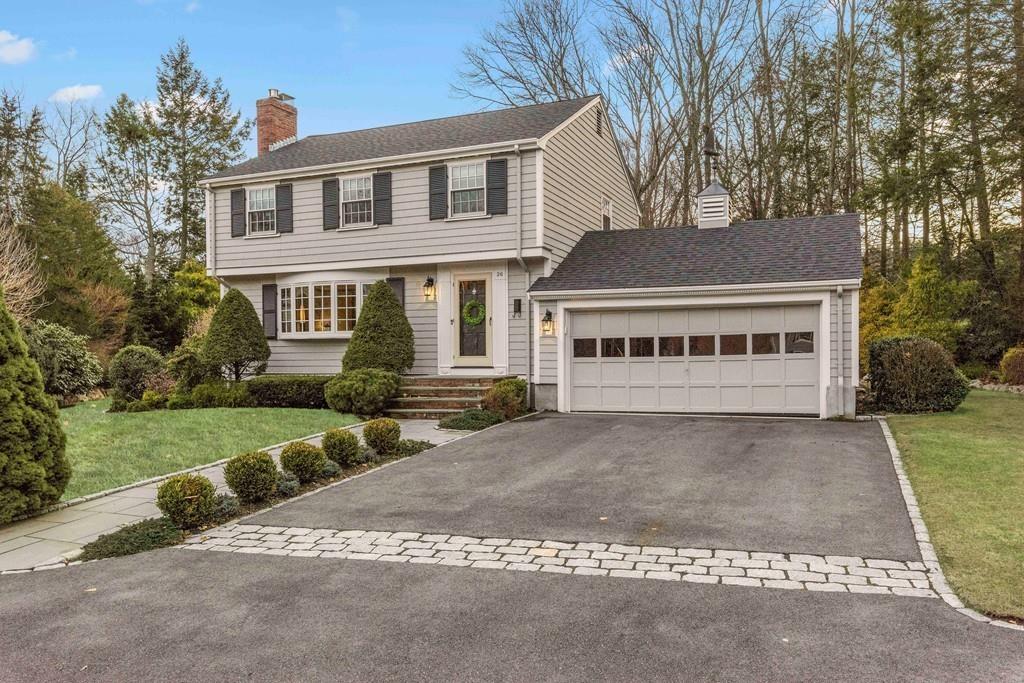 26 Roberts Road Wellesley, MA 02481 - Photo 1 of 33