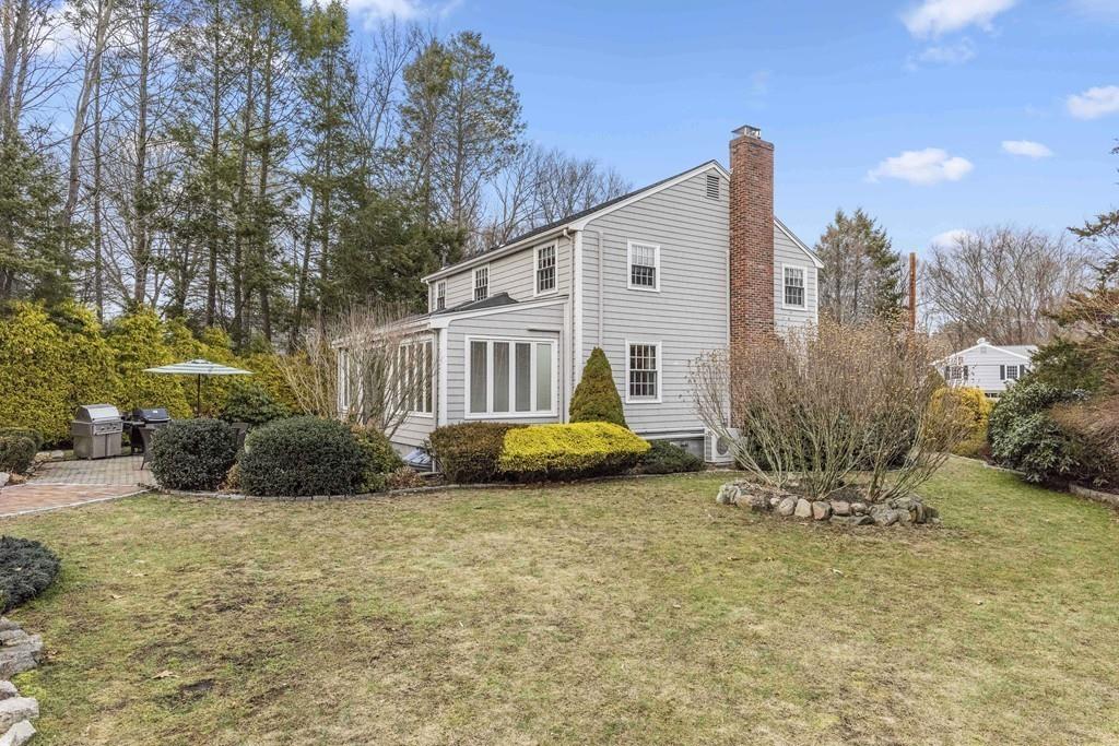 26 Roberts Road Wellesley, MA 02481 - Photo 28 of 33