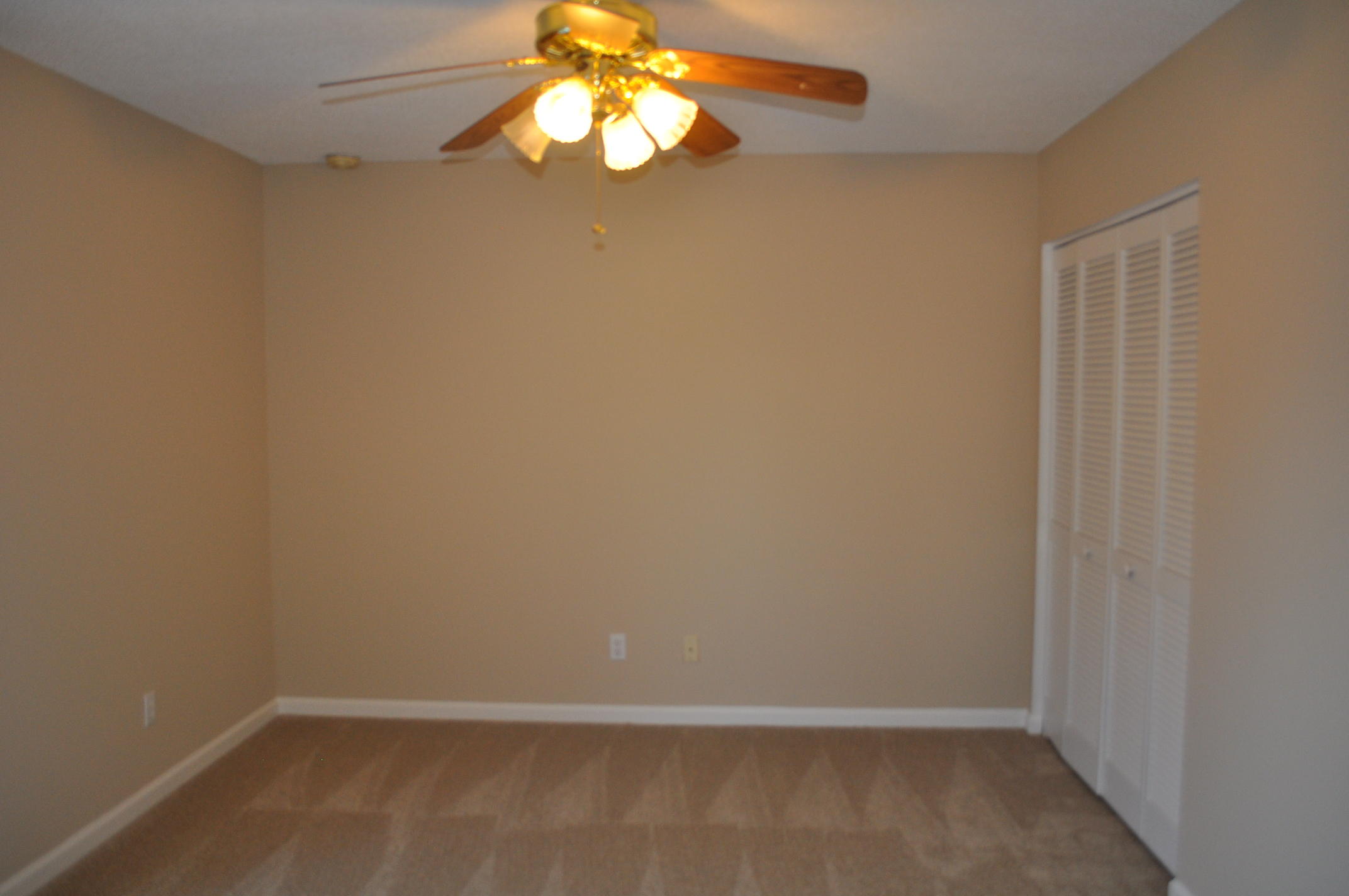 9516 One Notch Road Ladson, SC 29456 - Photo 9 of 11 2016-02-05 17.24.56