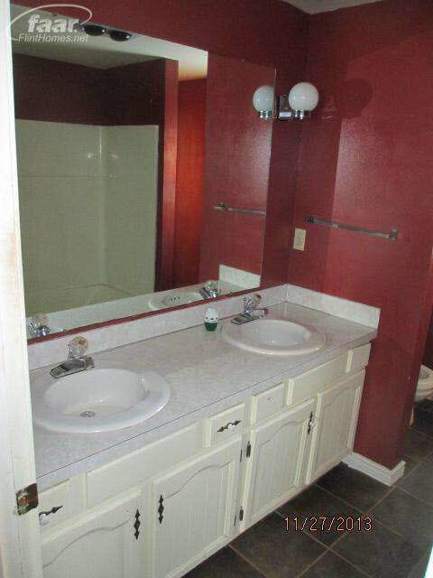 4618 Exchange Road Bancroft, MI 48414 - Photo 14 of 18 20387515-13.JPG