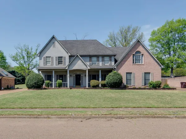 $449,000 | 1251 Braddeck Drive, Collierville, TN 38017