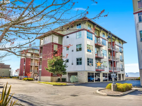 $369,000 | 3930 Abbey Lane, Unit 210A, Astoria, OR 97103