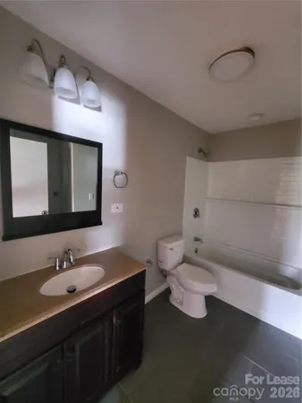 $1,250 | 1122 Rolling Lane, Statesville, NC 28677