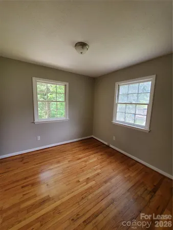 $1,250 | 1122 Rolling Lane, Statesville, NC 28677