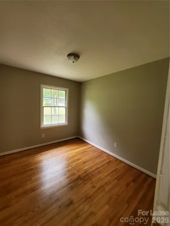 $1,250 | 1122 Rolling Lane, Statesville, NC 28677