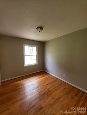 $1,250 | 1122 Rolling Lane, Statesville, NC 28677