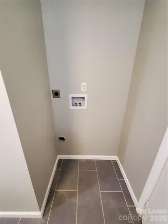 $1,250 | 1122 Rolling Lane, Statesville, NC 28677