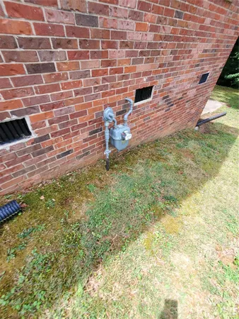 $1,250 | 1122 Rolling Lane, Statesville, NC 28677