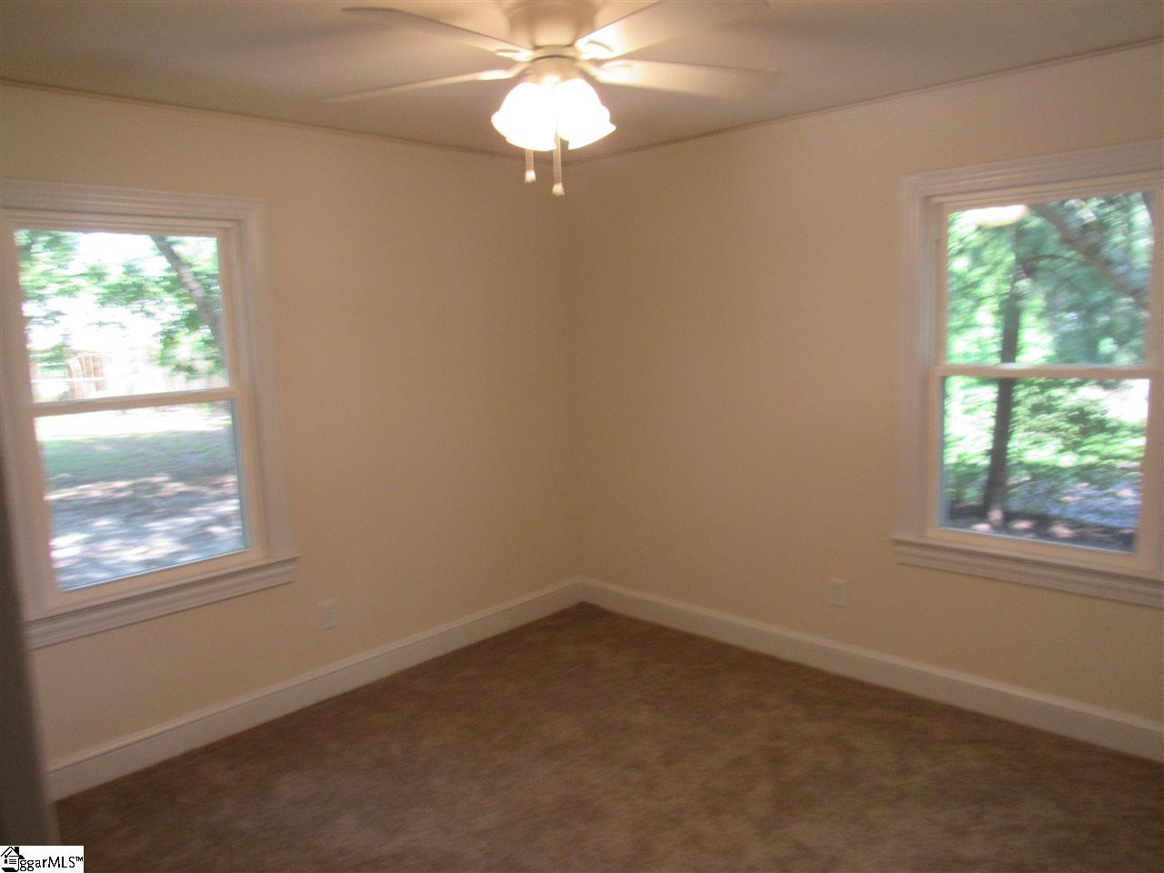 121 Roper Street Easley, SC 29640 - Photo 13 of 17