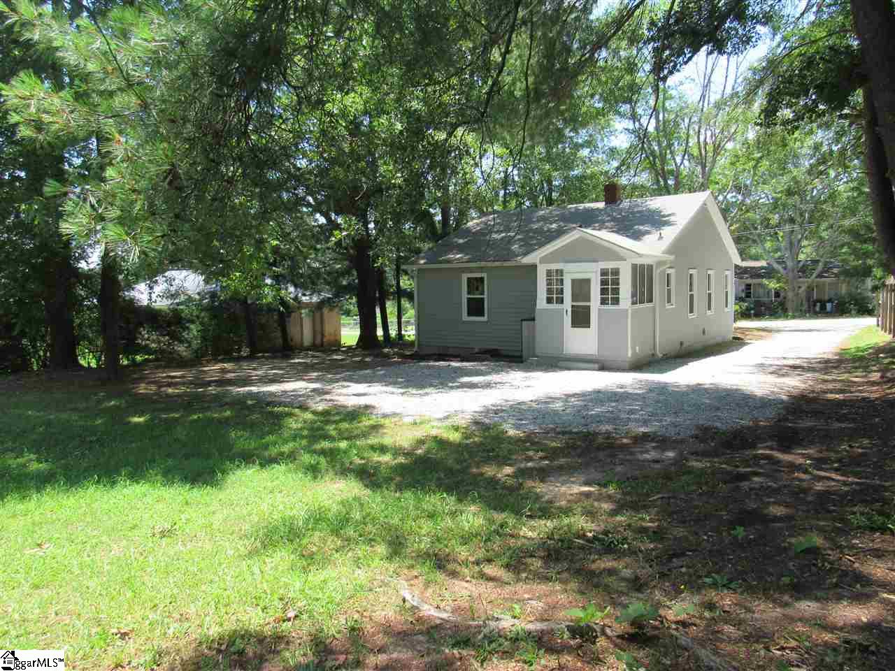 121 Roper Street Easley, SC 29640 - Photo 5 of 17