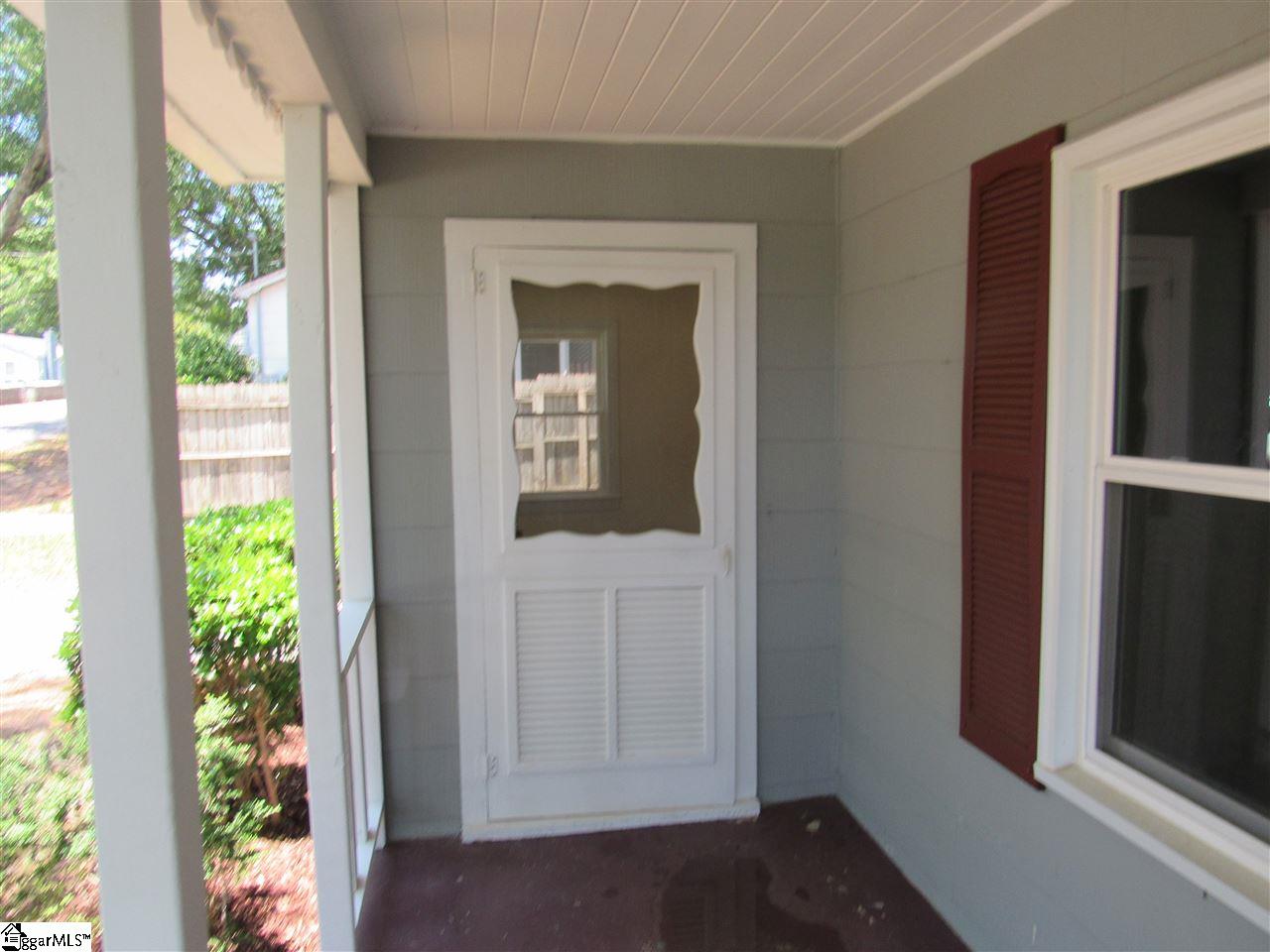 121 Roper Street Easley, SC 29640 - Photo 9 of 17