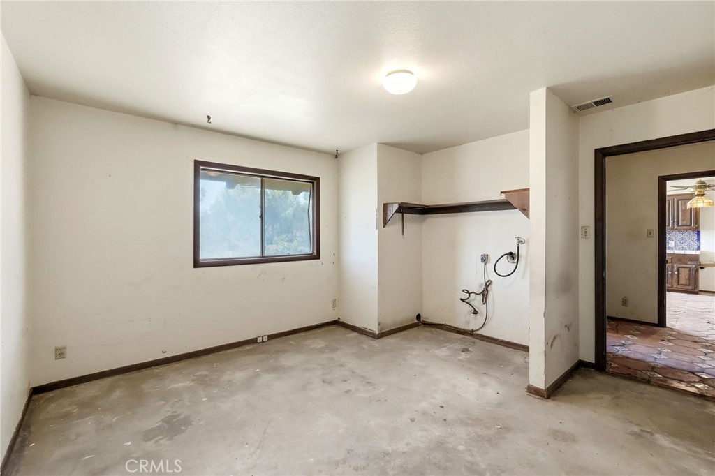 11560 Darling Road Agua Dulce, CA 91390 - Photo 18 of 45