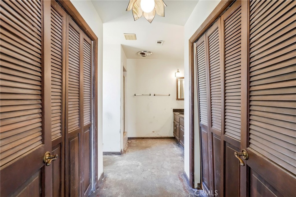 11560 Darling Road Agua Dulce, CA 91390 - Photo 25 of 45