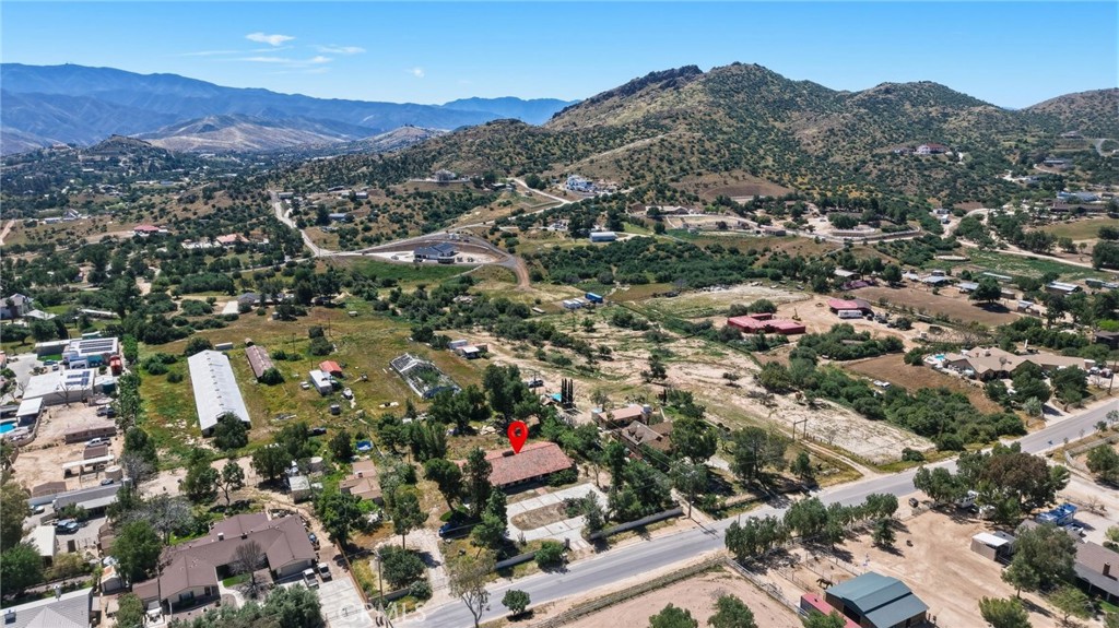 11560 Darling Road Agua Dulce, CA 91390 - Photo 40 of 45